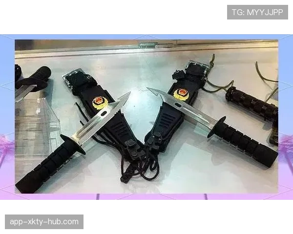 足球规则中危险动作的判罚标准与避免伤害的关键条件解析